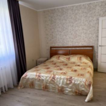 Сдается 1-комнатная квартира, 38 м²