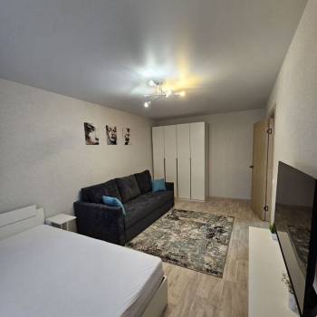 Сдается 1-комнатная квартира, 37 м²