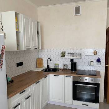 Продается 1-комнатная квартира, 47 м²