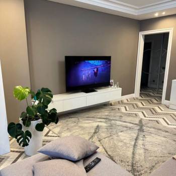 Сдается Многокомнатная квартира, 134 м²
