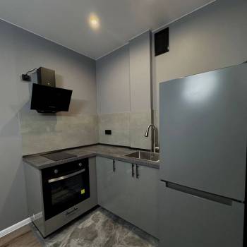 Сдается Многокомнатная квартира, 60 м²