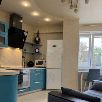 Сдается 1-комнатная квартира, 46 м²