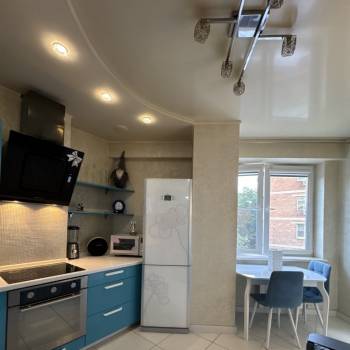 Сдается 1-комнатная квартира, 46 м²