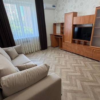 Сдается 1-комнатная квартира, 39 м²