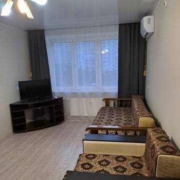 Сдается 1-комнатная квартира, 37 м²