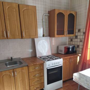 Сдается 1-комнатная квартира, 40 м²