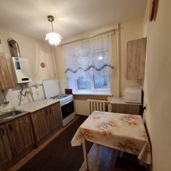 Сдается Многокомнатная квартира, 58,4 м²