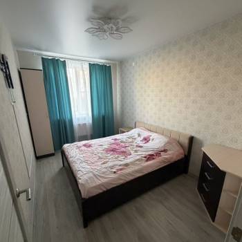 Сдается 1-комнатная квартира, 53 м²