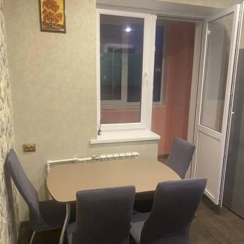 Сдается 1-комнатная квартира, 37 м²