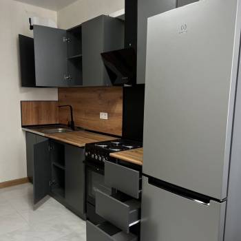 Сдается 1-комнатная квартира, 43 м²