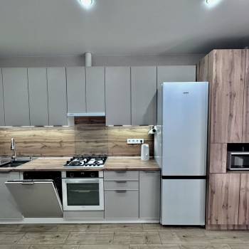 Сдается 2-х комнатная квартира, 63 м²