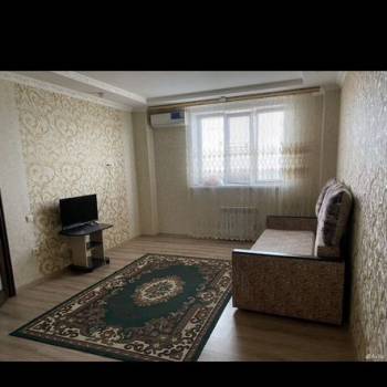 Сдается 1-комнатная квартира, 40 м²