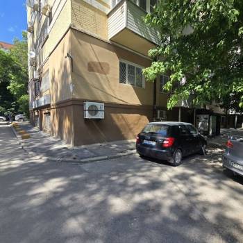 Сдается Нежилое помещение, 136 м²