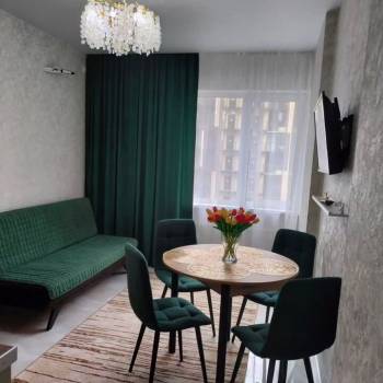 Сдается 1-комнатная квартира, 37 м²