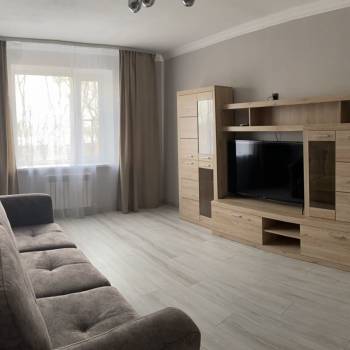 Сдается 2-х комнатная квартира, 64,3 м²
