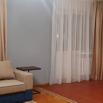 Сдается 1-комнатная квартира, 54 м²