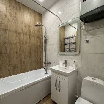 Сдается 1-комнатная квартира, 37 м²