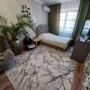 Сдается 1-комнатная квартира, 38 м²