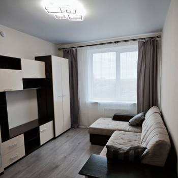 Сдается 1-комнатная квартира, 38 м²