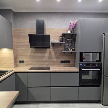 Сдается 1-комнатная квартира, 43 м²