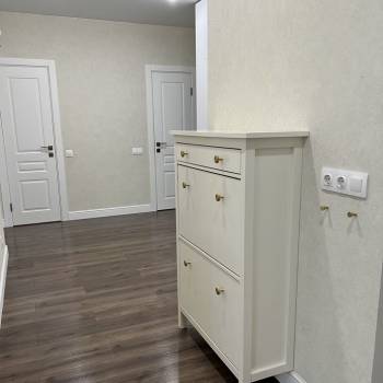 Сдается Многокомнатная квартира, 80,6 м²