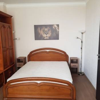 Сдается 1-комнатная квартира, 55 м²
