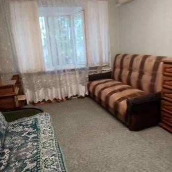 Сдается 1-комнатная квартира, 32 м²