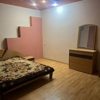 Сдается Многокомнатная квартира, 75 м²