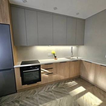 Продается 1-комнатная квартира, 41 м²