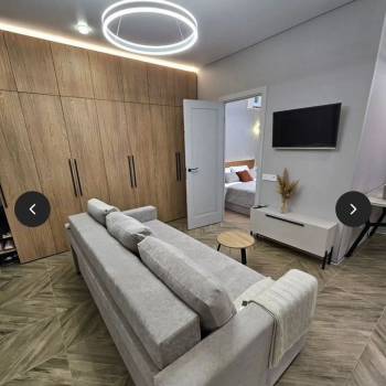 Продается 1-комнатная квартира, 41 м²