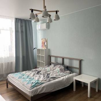 Сдается 1-комнатная квартира, 41 м²