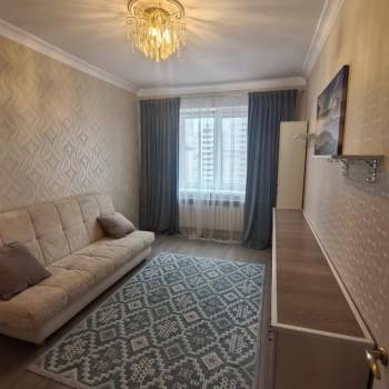 Продается 2-х комнатная квартира, 60 м²