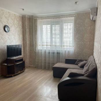 Сдается 1-комнатная квартира, 41 м²
