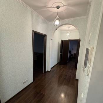 Сдается 2-х комнатная квартира, 65 м²