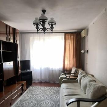 Сдается 2-х комнатная квартира, 42 м²