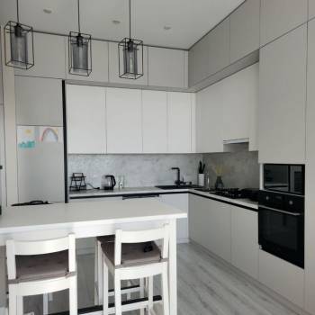 Сдается 2-х комнатная квартира, 70 м²