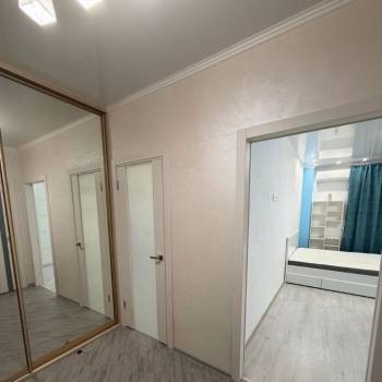 Сдается 1-комнатная квартира, 43 м²