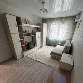 Сдается 1-комнатная квартира, 37 м²