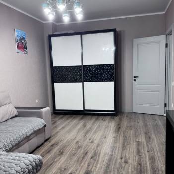 Сдается 2-х комнатная квартира, 58 м²