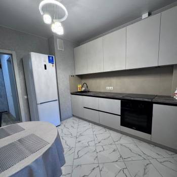 Сдается 2-х комнатная квартира, 58 м²