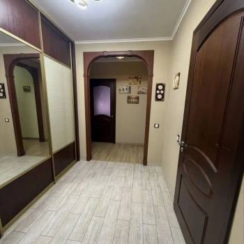 Сдается 2-х комнатная квартира, 64 м²