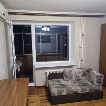 Продается 1-комнатная квартира, 28,1 м²
