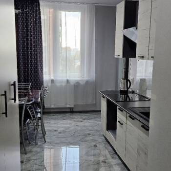 Сдается 1-комнатная квартира, 37,5 м²