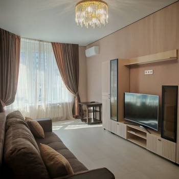 Сдается 2-х комнатная квартира, 70 м²