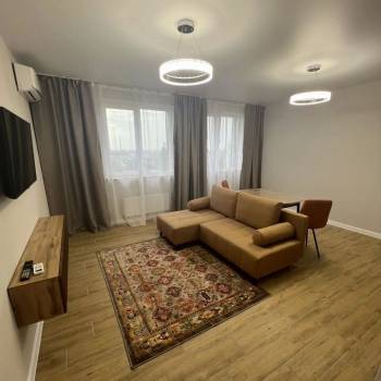Сдается 1-комнатная квартира, 35 м²