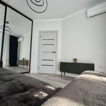 Продается 1-комнатная квартира, 33 м²
