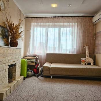 Продается 3-х комнатная квартира, 57,3 м²