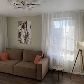 Сдается 1-комнатная квартира, 54 м²