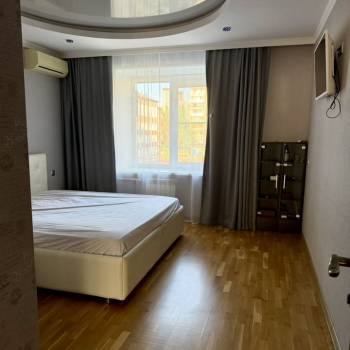 Сдается Многокомнатная квартира, 85,5 м²