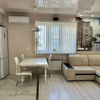 Сдается Многокомнатная квартира, 63 м²
